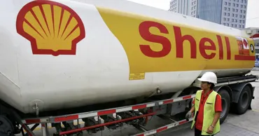 Прибыль Shell растет: война с Ираном разгоняет цены на нефть