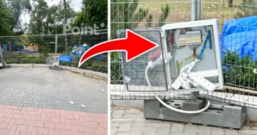 Un panou electric deschis, surprins în Parcul Boris Glavan din Capitală: În apropiere se joacă copii