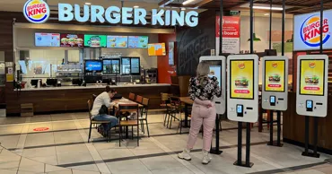 Burger King научил ИИ-бота следить за своими сотрудниками