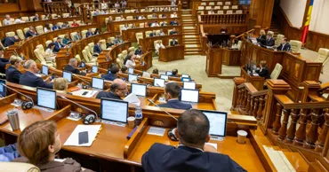 Promo-LEX: Transparența în Parlament a fost afectată în proporție de 95%