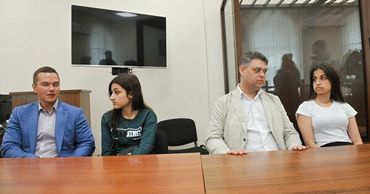 Защита сестер Хачатурян попросила рассмотреть их дело судом присяжных.