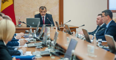 Премьер уточнил, что речь идёт о 215–220 миллионах леев, по ситуации на 2019 год.