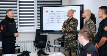 Carabinierii din Moldova, instruiți pentru operarea dronelor
