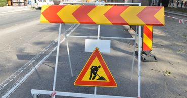 На Ботанике временно изменятся маршруты общественного транспорта .