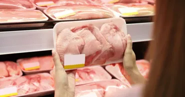 Republica Moldova și Ucraina au convenit asupra reluării exporturilor de carne de pasăre