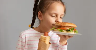 Ученые: Вредная еда портит характер дошкольников