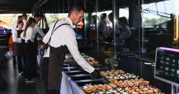 Morărița Catering Chișinău - Fourchette și candy bar la nuntă Ⓟ