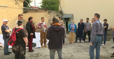 Артисты будут работать в Национальном дворце имени Николая Сулака и Дворце республики.