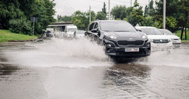После нескольких дней жаркой погоды в Молдову возвращаются дожди