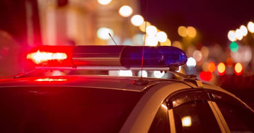 Un bărbat beat a tras mai multe focuri de armă în curtea vecinului la Rezina