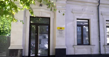PAS închiriază un sediu de la afaceriști care au avut legături cu lumea interlopă