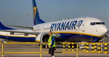 Ryanair угодил в новый скандал: пассажиров тошнило, они теряли сознание