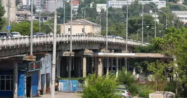 Noi lucrări în zona podului Ismail: Este amenajată canalizarea pluvială