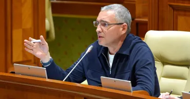 Усатый: Правительство должно было действовать до начала топливного кризиса