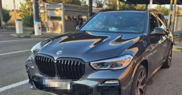 У гражданина Молдовы на КПП «Албица» изъяли люксовый автомобиль