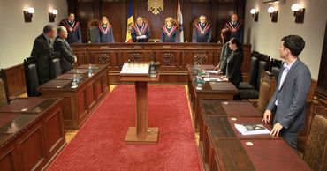 Судьи КС не могут быть привлечены к ответственности даже после увольнения.