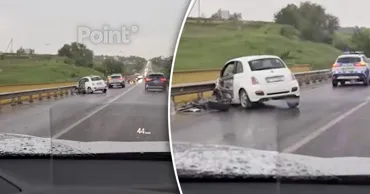 В ДТП около Будешт столкнулись два автомобиля