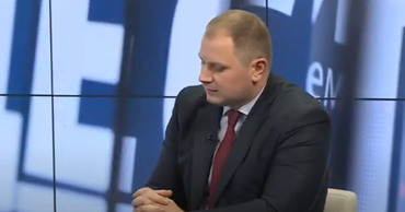 Адвокат Штефан Глигор.