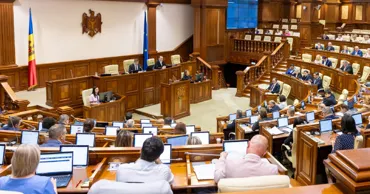 Cinci ONG-uri avertizează: Cetățenii, cu mai puține posibilități de a se face auziți