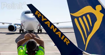 Războiul dintre Ryanair și Spania se intensifică: Compania aeriană low-cost anulează aproape 40 de rute