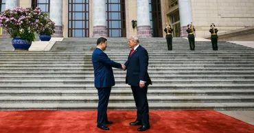 Трамп может снять санкции с китайских компаний, которые покупают иранскую нефть