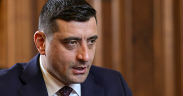 Симион поблагодарил румын за рубежом за победу в первом туре