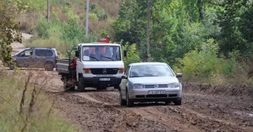 В Каушанском районе дорога, соединяющая два села, после дождя стала непроходимой