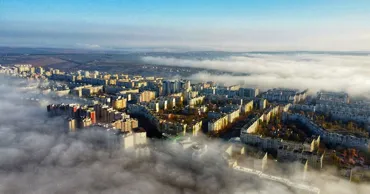 Nivelul poluării aerului a rămas redus, cu depășiri izolate în două orașe
