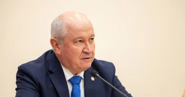 Премьер ищет «честных и мужественных» членов Контрольной службы