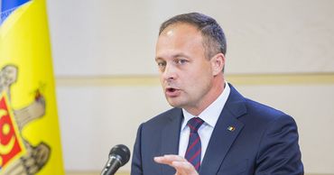Депутат Андриан Канду.