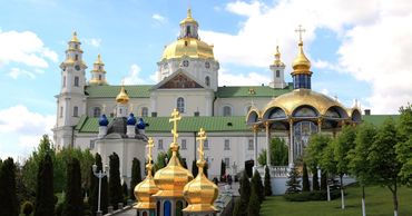 У священника, организовавшего поездку в Почаев, диагностировали COVID-19.
