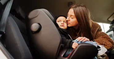 Родителям, которые не используют детские кресла в авто, грозят штрафы