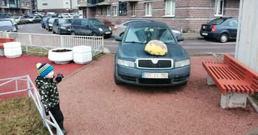 Петербуржцы сурово наказали гостей из Молдовы за неправильную парковку.