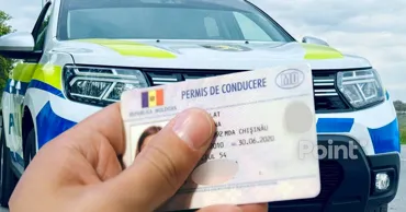 Девушку оштрафовали на 31 500 леев за попытку получить вторые водительские права