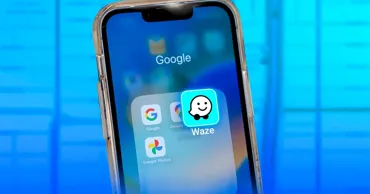Cum faci Waze să funcționeze corect în fundal pe iPhone fără să piardă traseul