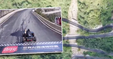 Primele curse din lume cu mașini fără pilot au avut loc în China, pe un traseu montan extrem de dificil