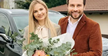 Zbor anulat și alerte de securitate: Dorin Galben și Violeta Scrișu, blocați în Dubai