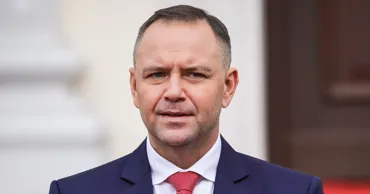 Навроцкий: Польша должна стремиться к созданию собственного ядерного оружия