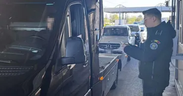 Молдаванин задержан с поддельным свидетельством о регистрации транспортного средства