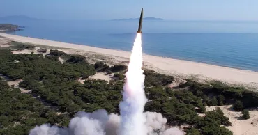 Coreea de Nord a lansat mai multe rachete balistice spre Marea de Est