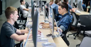 Moldova câștigă miliarde din exportul de servicii. IT-ul conduce topul