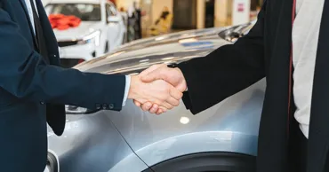 Cumperi o mașină? Schimbarea proprietarului va putea fi făcută online prin EVO