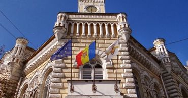 Сотрудники управления экономики примэрии отправлены в самоизоляцию.