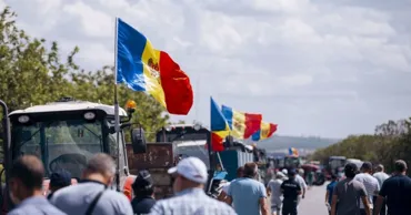 Forța Fermierilor: Полиция запугивает фермеров перед протестами