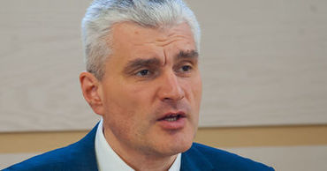 Вице-председатель парламента Александр Слусарь.
