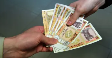 Власти намерены сократить различия в оплате труда