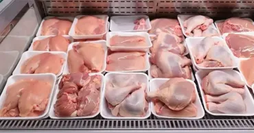 Китай наводняет мировые рынки мясом, молочной продукцией и автомобилями