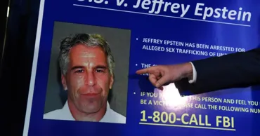 Purtătorul de cuvânt al lui Bill Gates: Afirmațiile lui Epstein sunt absurde