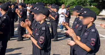 De la 11 ani, în uniforme militare: Peste 120 de copii, instruiți în Transnistria