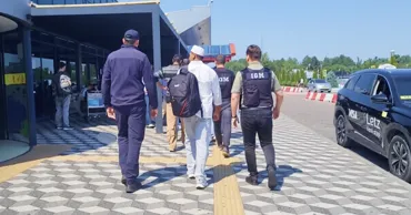 Trei bărbați din India, îndepărtați din Moldova după ce au trecut ilegal frontiera